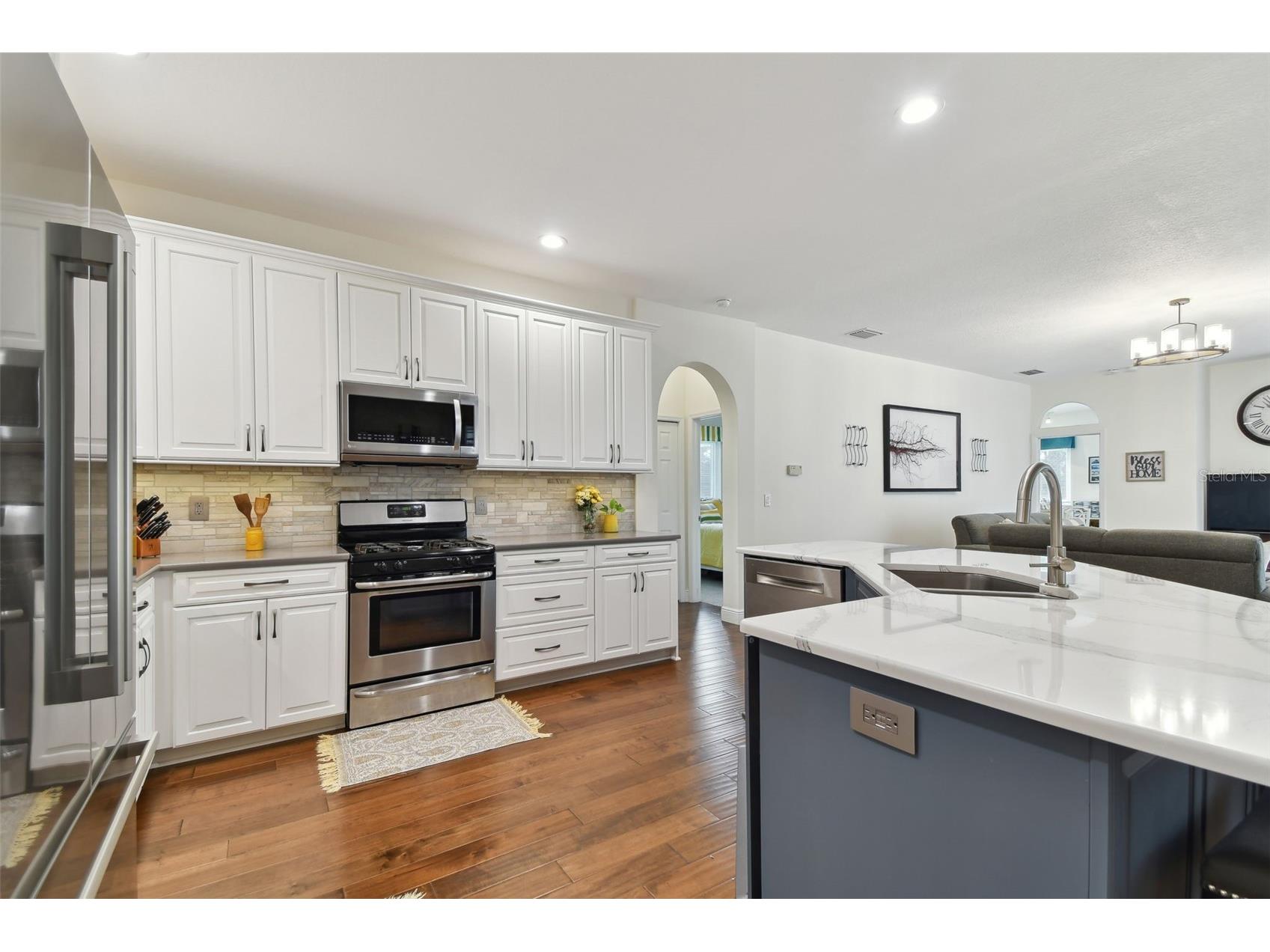 2159 Warwick Drive Oldsmar FL 34677 TB8486224 image13