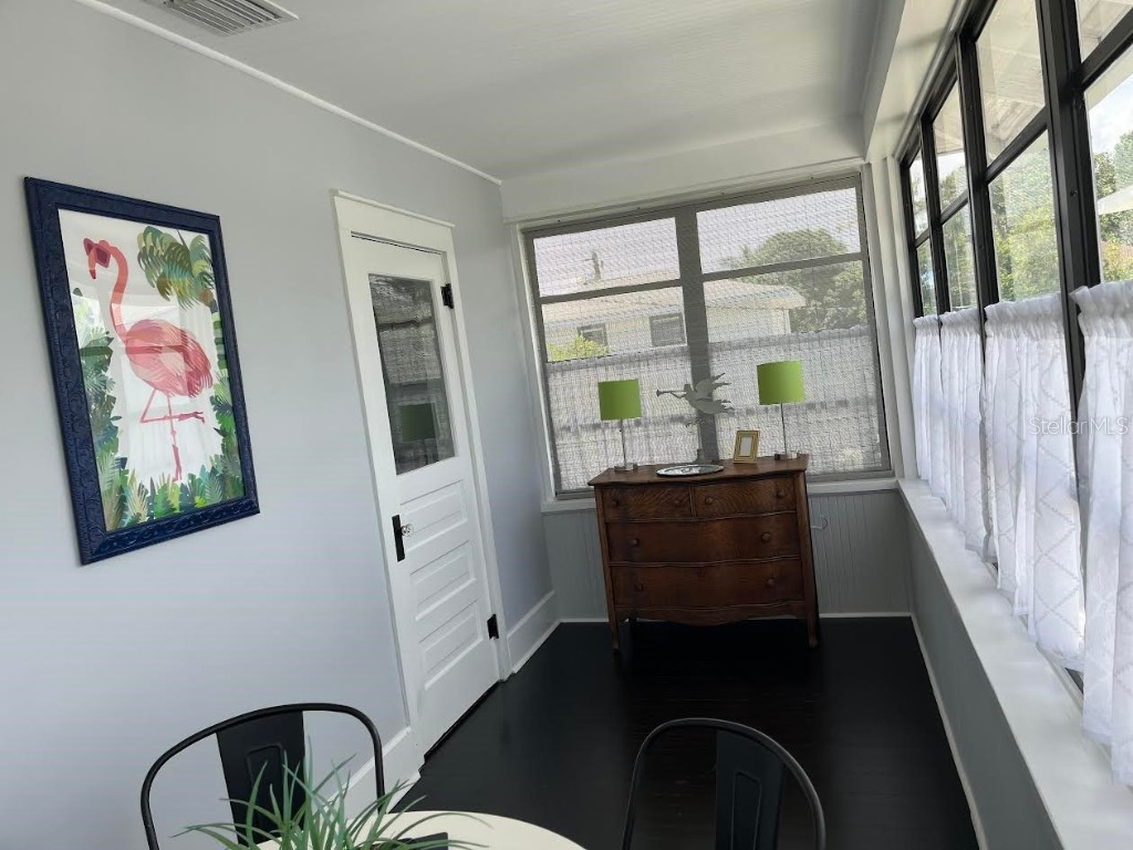 216 10th Avenue NE Saint Petersburg FL 33701 - TAMPA BAY TB8405403 image16