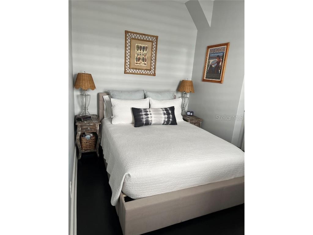 216 10th Avenue NE Saint Petersburg FL 33701 - TAMPA BAY TB8405403 image4