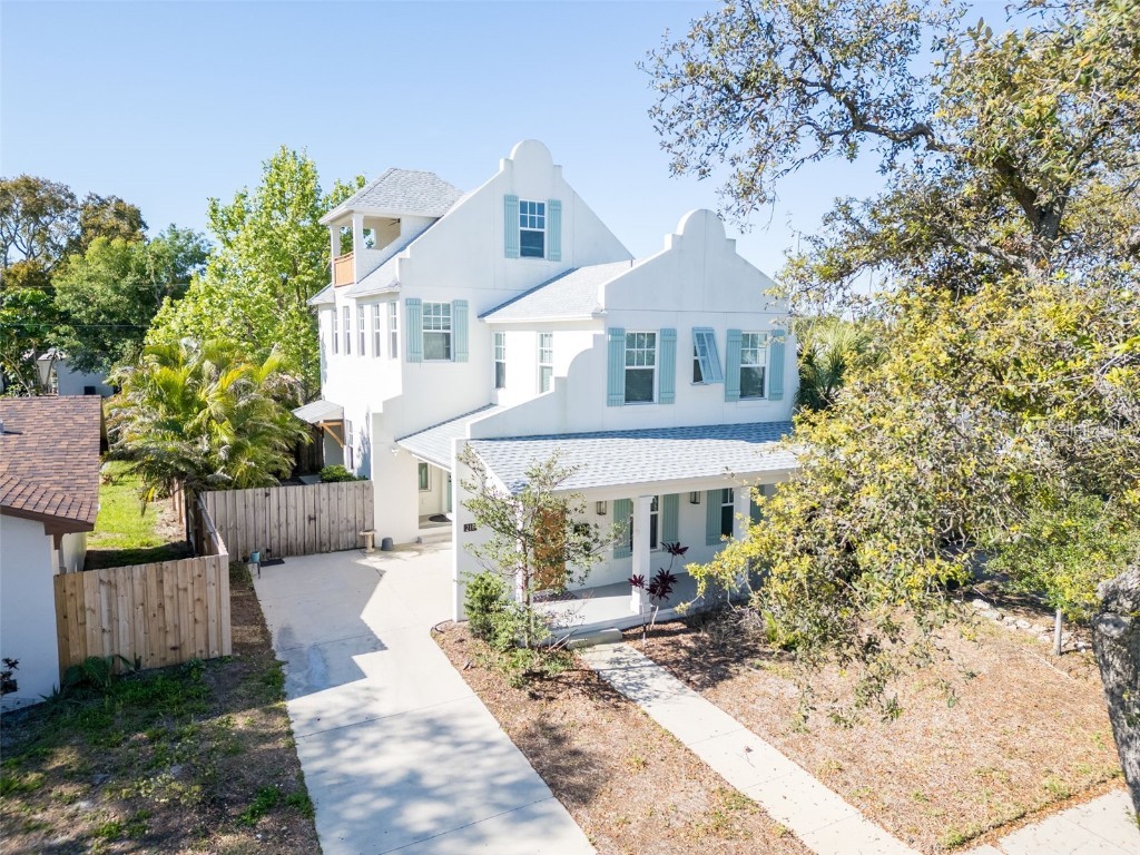 216 15th Avenue SE Saint Petersburg FL 33701 U8233649 image1