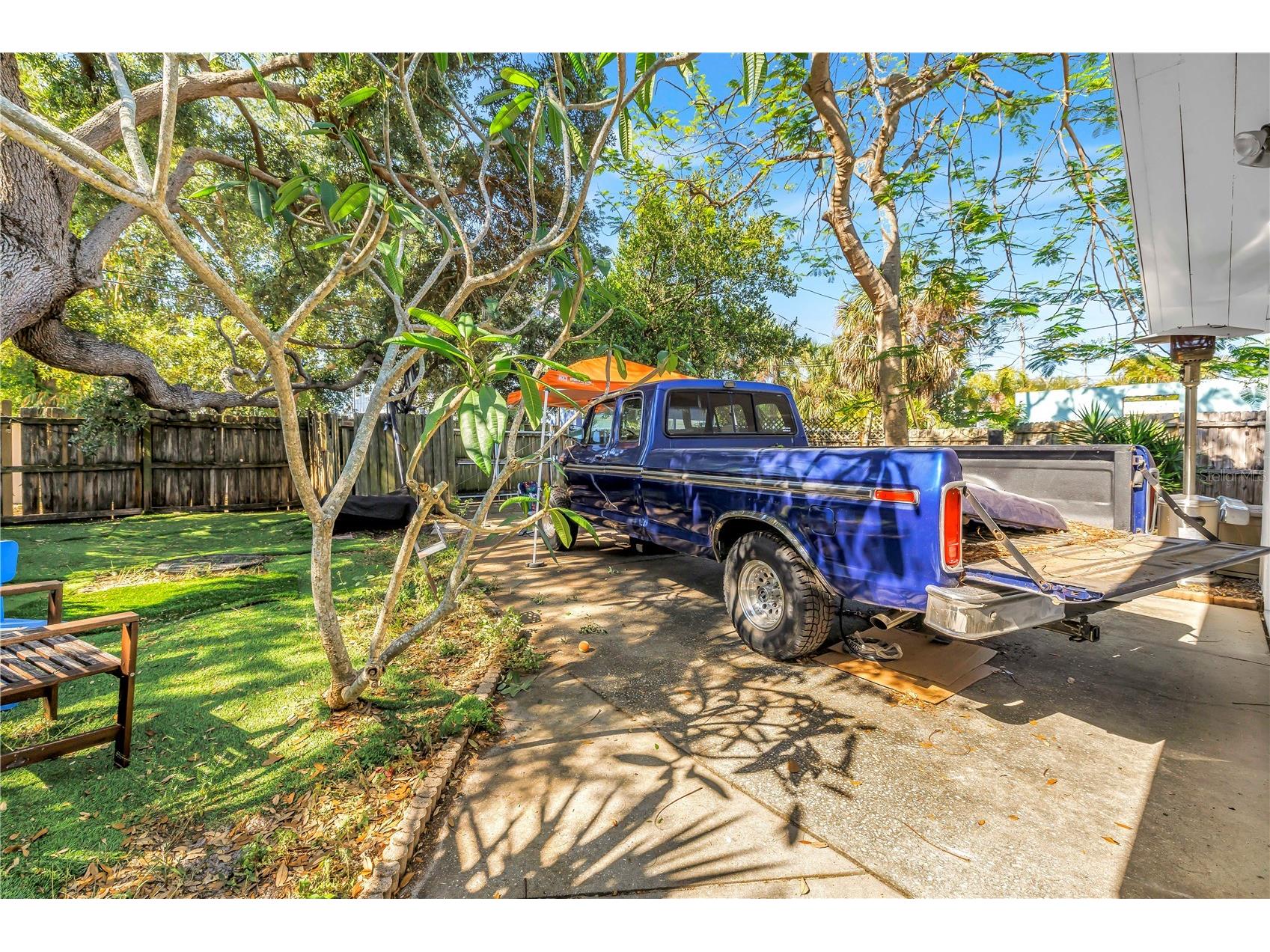 216 16th Avenue SE Saint Petersburg FL 33701 TB8501377 image28