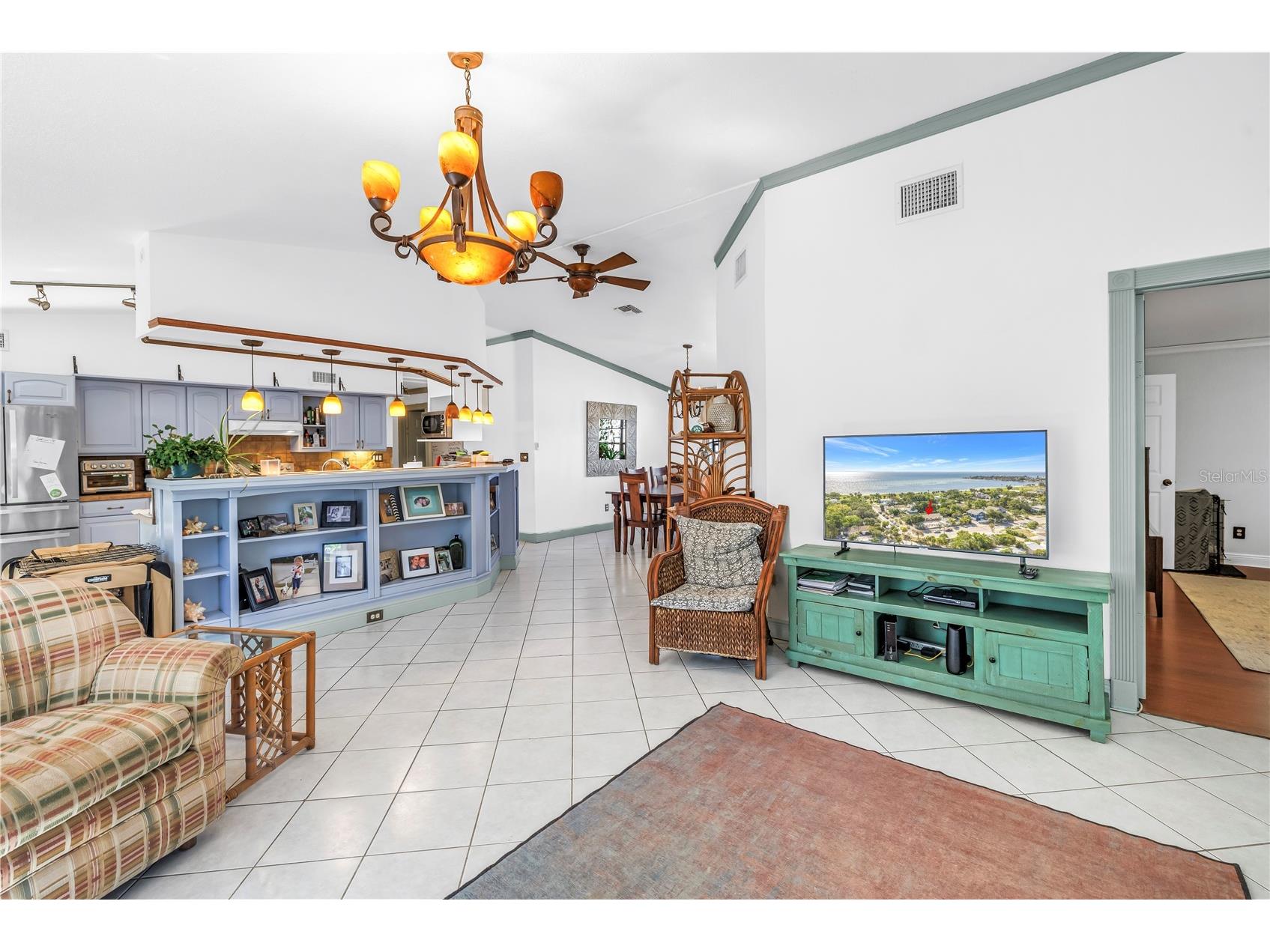 216 16th Avenue SE Saint Petersburg FL 33701 TB8501377 image4