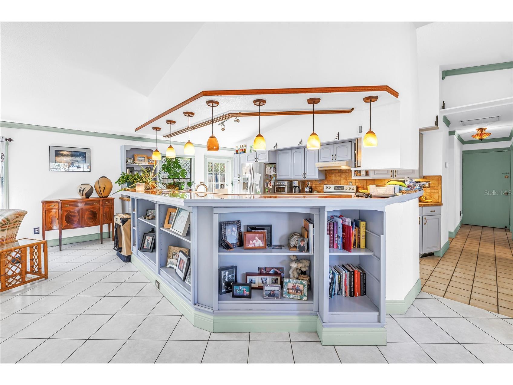 216 16th Avenue SE Saint Petersburg FL 33701 TB8501377 image8
