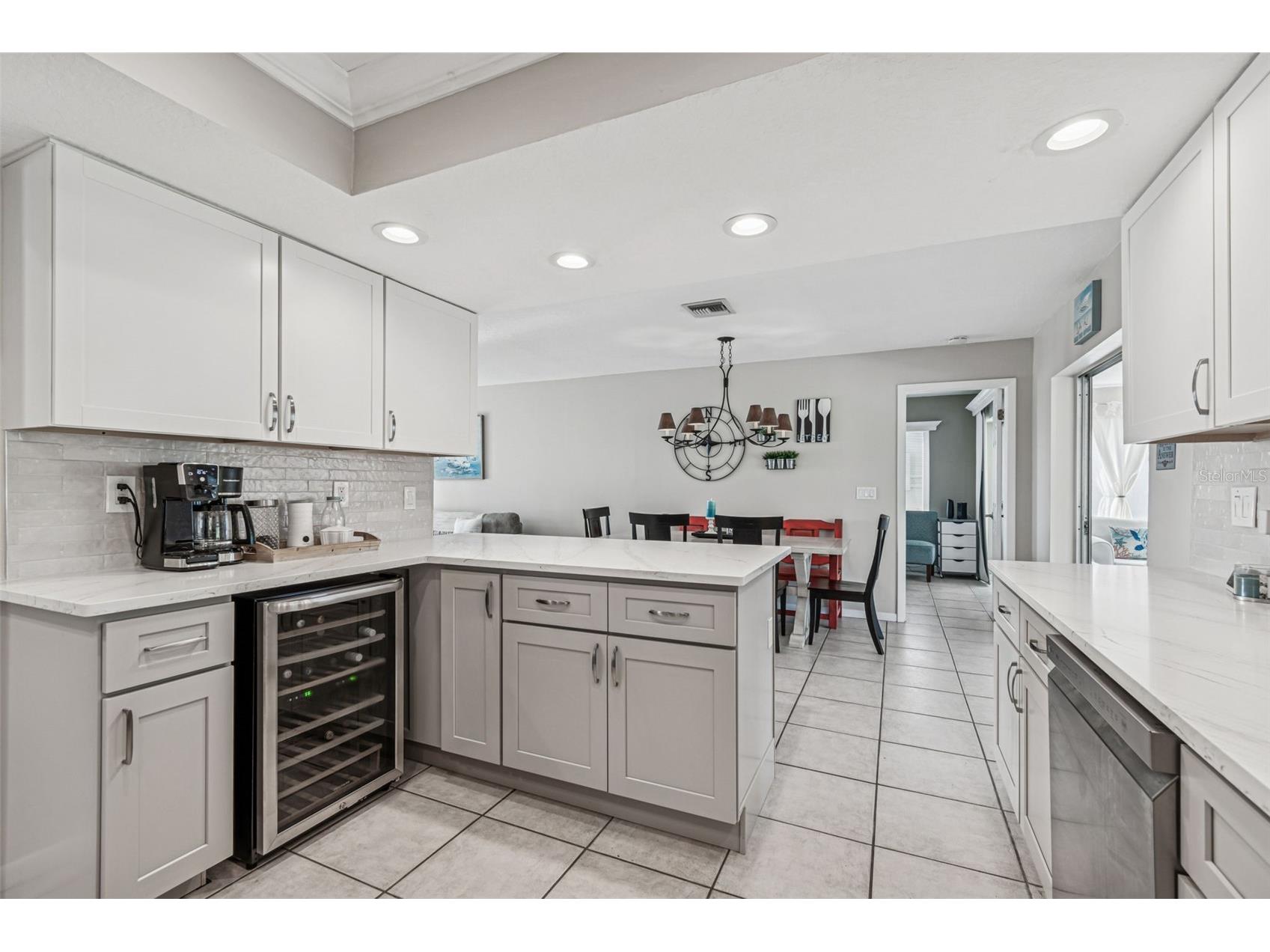 216 176th Avenue E Redington Shores FL 33708 TB8465434 image17
