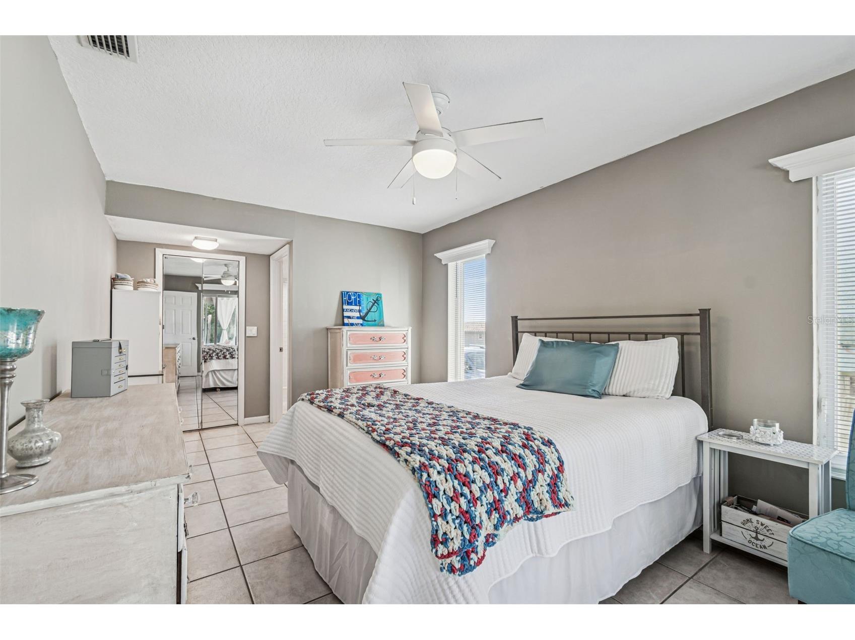 216 176th Avenue E Redington Shores FL 33708 TB8465434 image28
