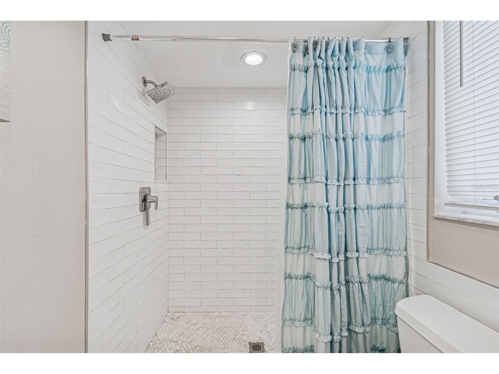 216 176th Avenue E Redington Shores FL 33708 TB8465434 image32
