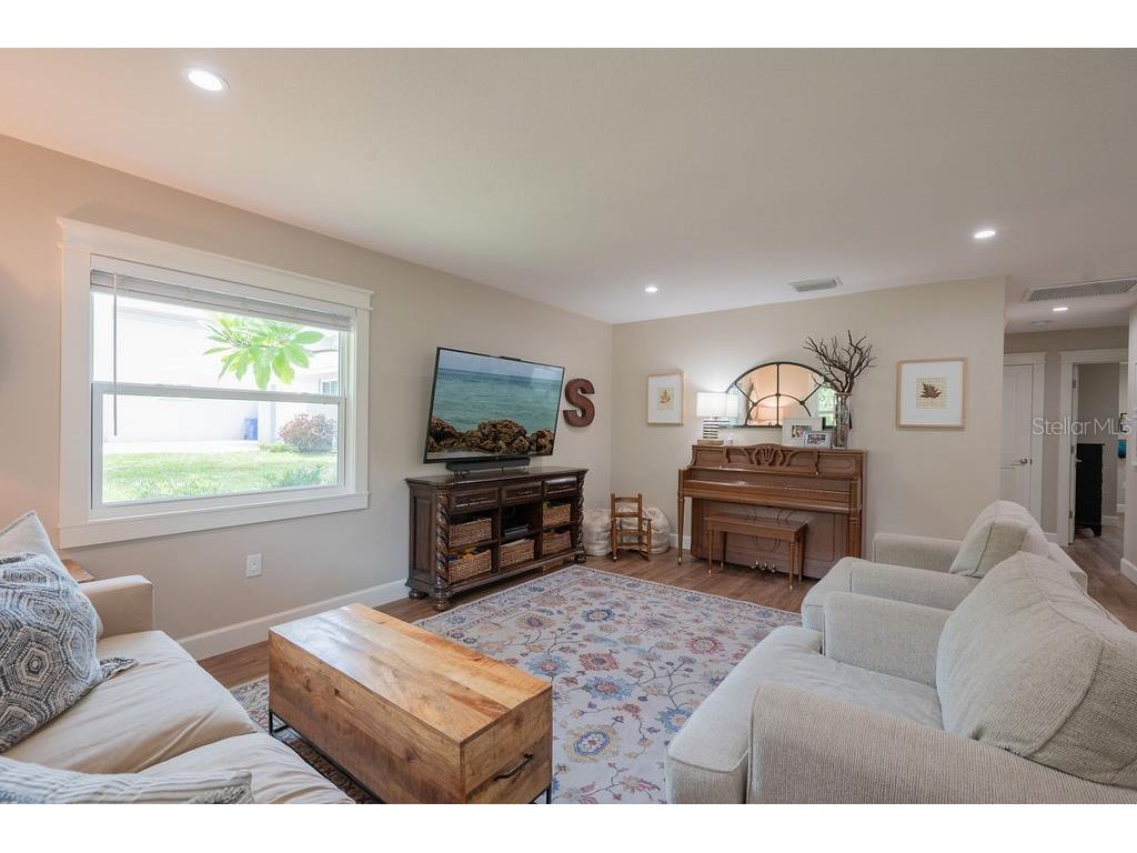 216 18th Street E Bradenton FL 34208 A4700169 image11