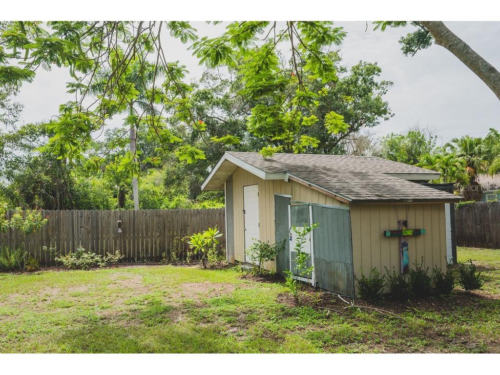 216 18th Street E Bradenton FL 34208 A4700169 image35