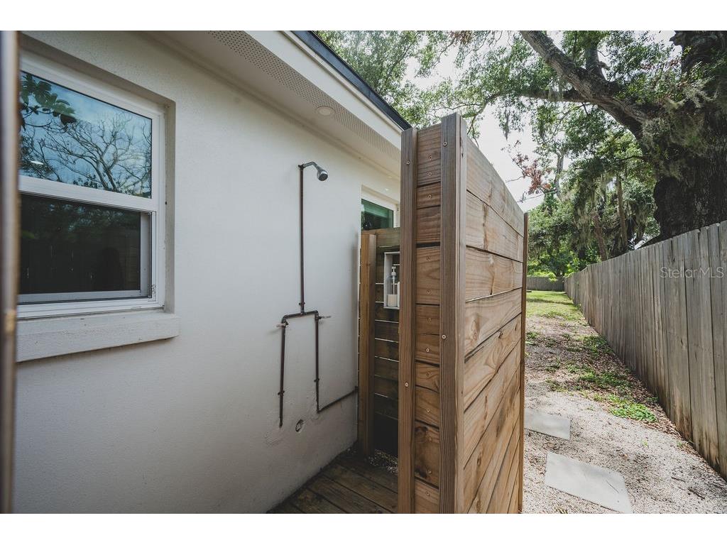 216 18th Street E Bradenton FL 34208 A4700169 image38