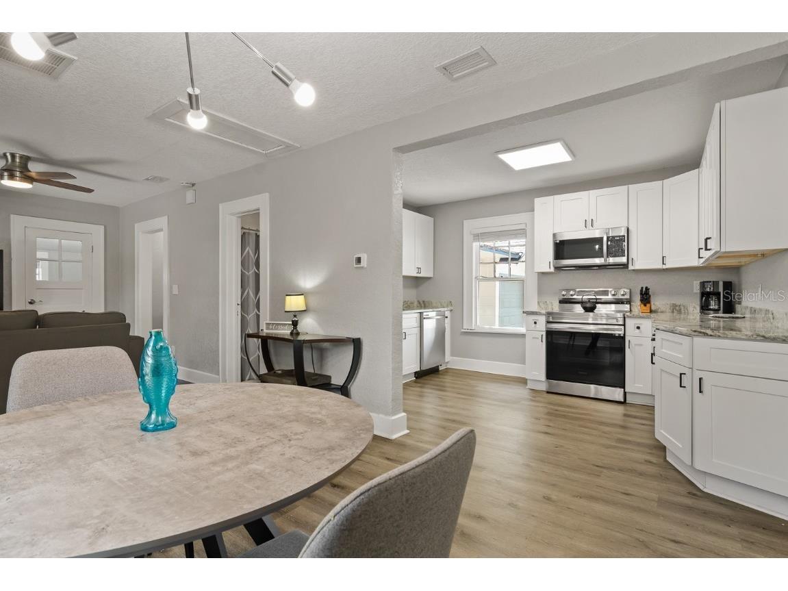 216 29th Street S Saint Petersburg FL 33712 TB8428234 image12