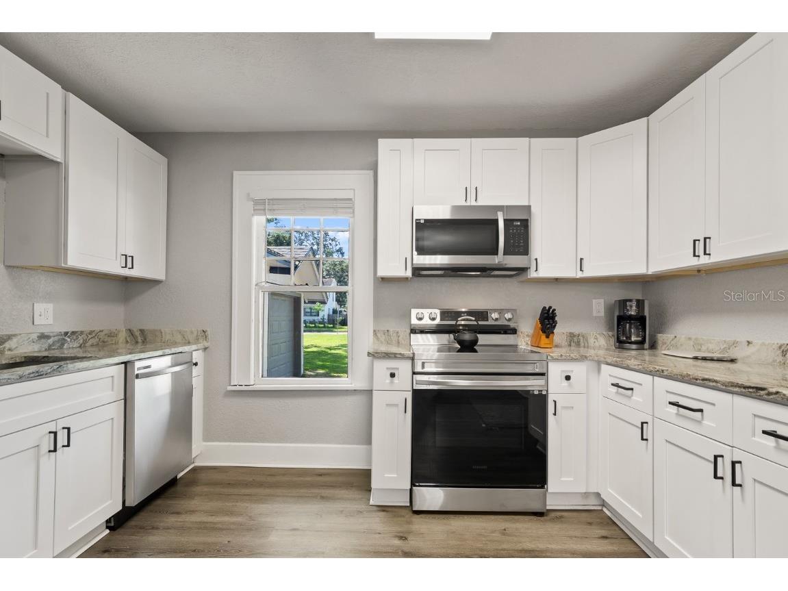 216 29th Street S Saint Petersburg FL 33712 TB8428234 image16