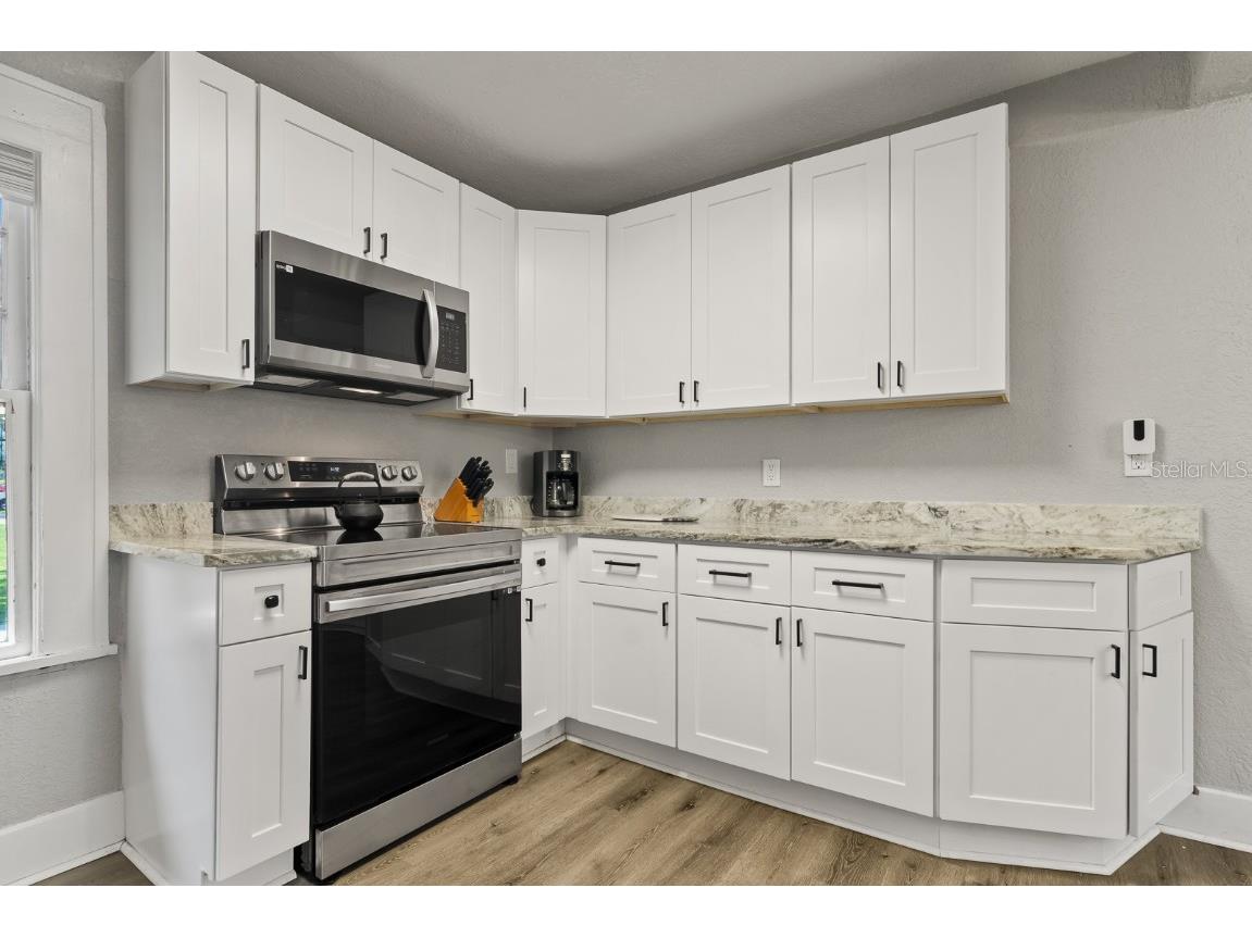 216 29th Street S Saint Petersburg FL 33712 TB8428234 image17