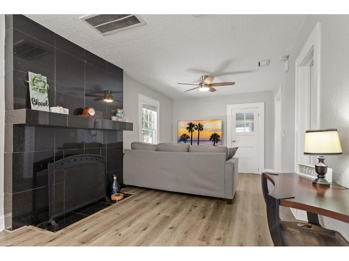 216 29th Street S Saint Petersburg FL 33712 TB8428234 image19