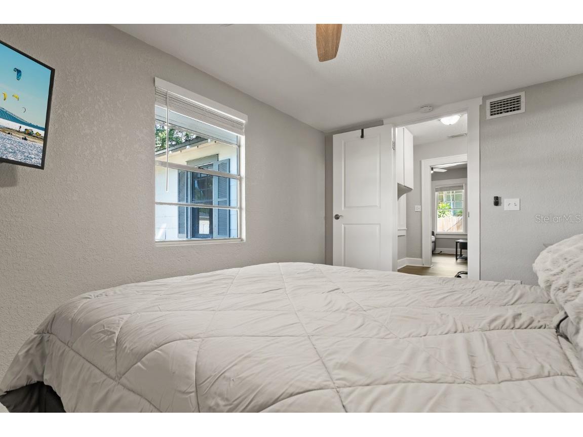 216 29th Street S Saint Petersburg FL 33712 TB8428234 image24