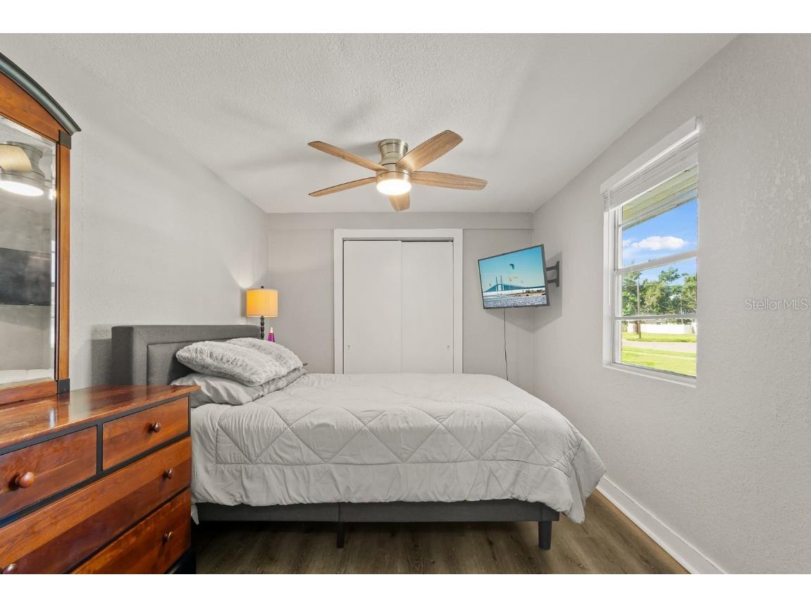 216 29th Street S Saint Petersburg FL 33712 TB8428234 image25