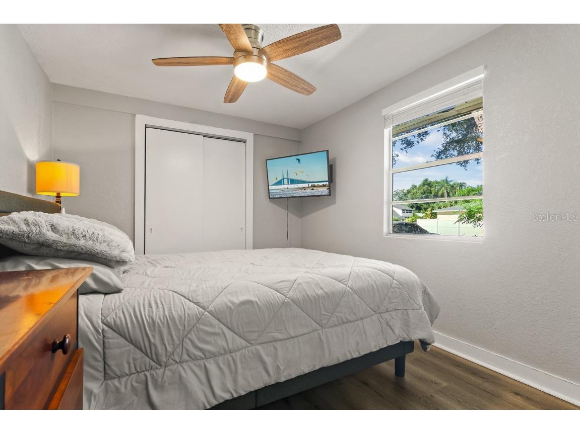 216 29th Street S Saint Petersburg FL 33712 TB8428234 image27