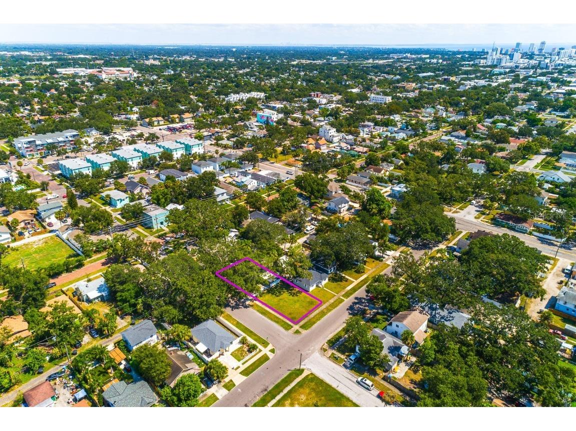 216 29th Street S Saint Petersburg FL 33712 TB8428234 image38