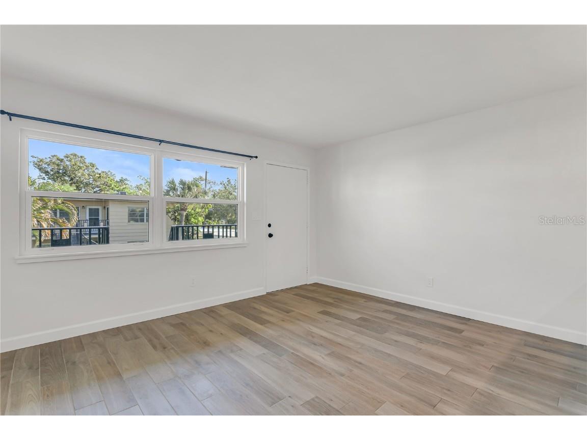 216 36th Avenue N #202B Saint Petersburg FL 33704 TB8391708 image9