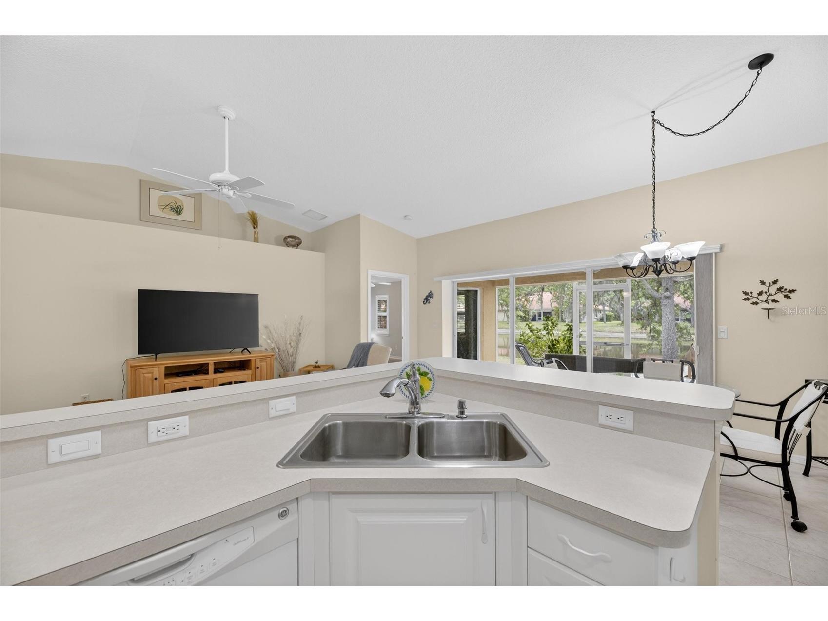 216 51st Street Circle E Palmetto FL 34221 A4693872 image9