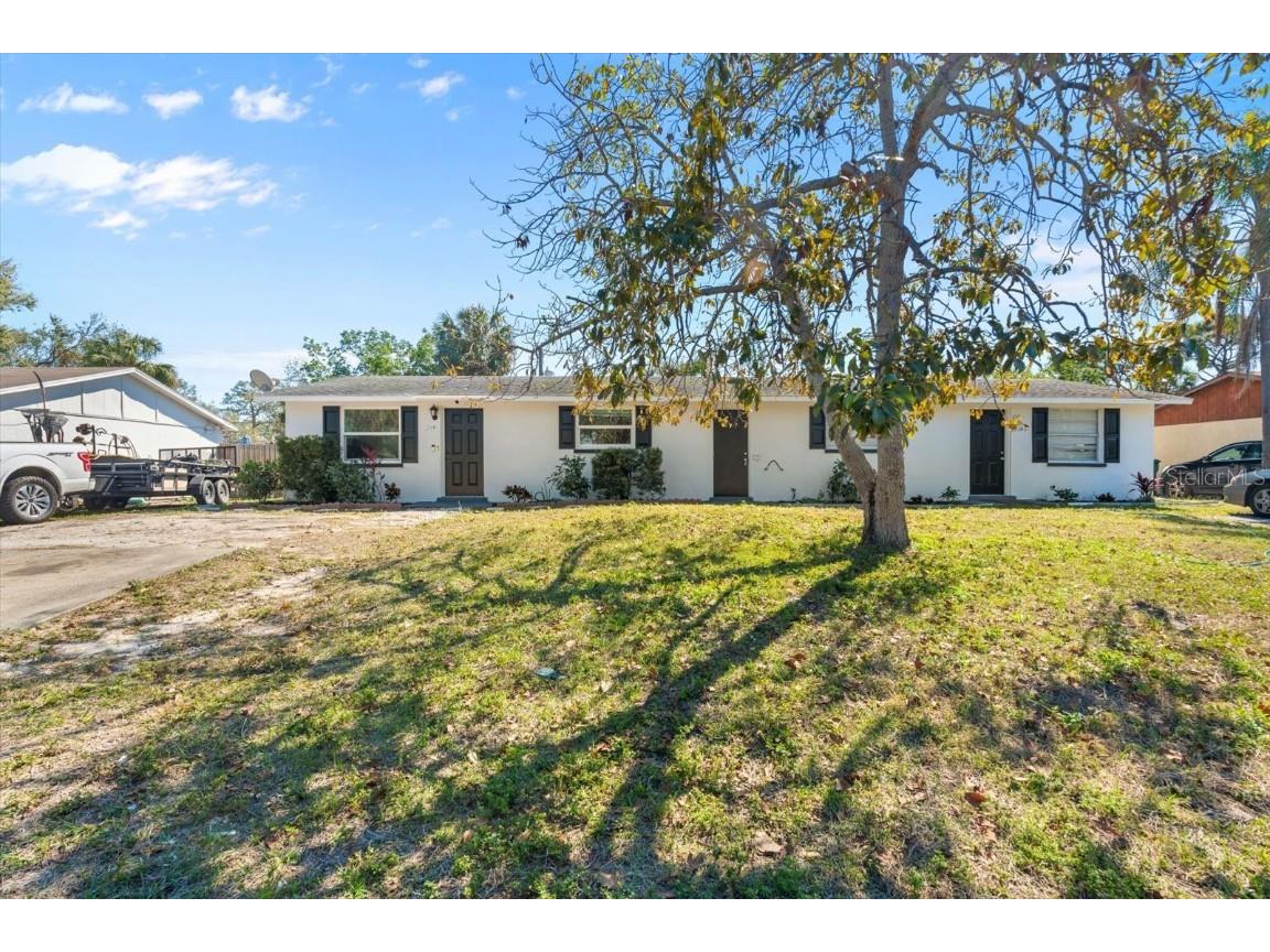 216 60th Avenue Drive W Bradenton FL 34207 A4642854 image1
