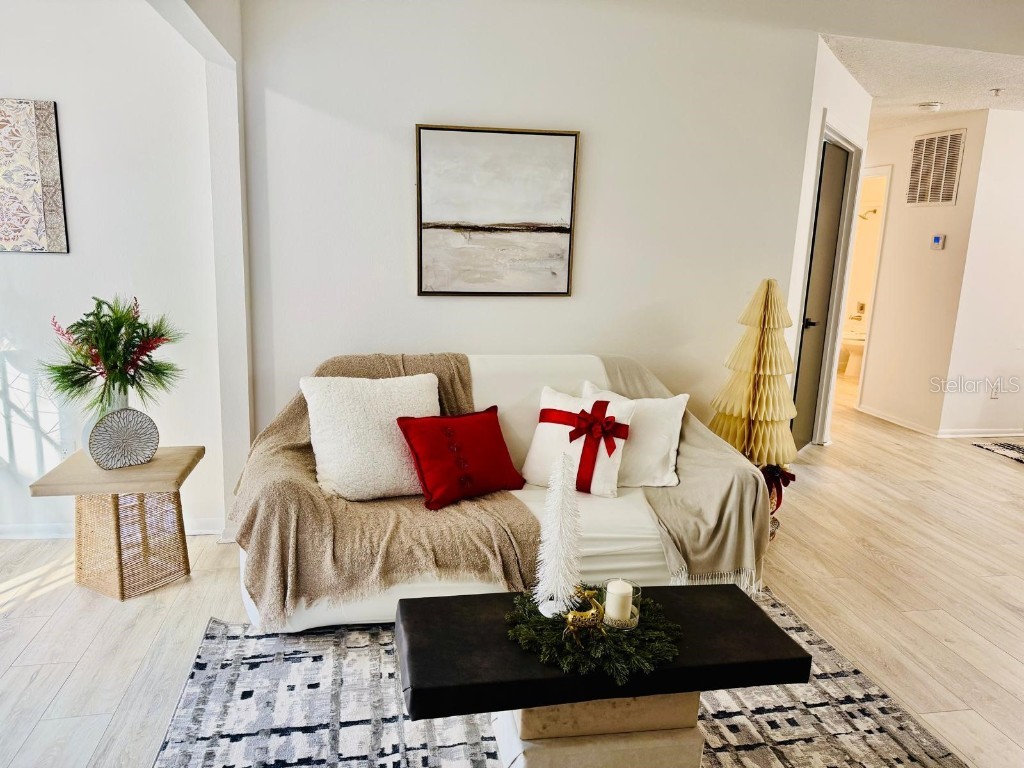 216 Afton Square #202 Altamonte Springs FL 32714 O6363205 image4