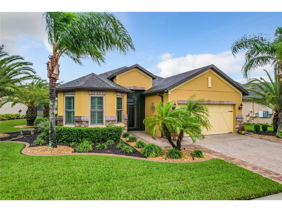 216 Almeria Way Davenport FL 33837 S5076094 image1