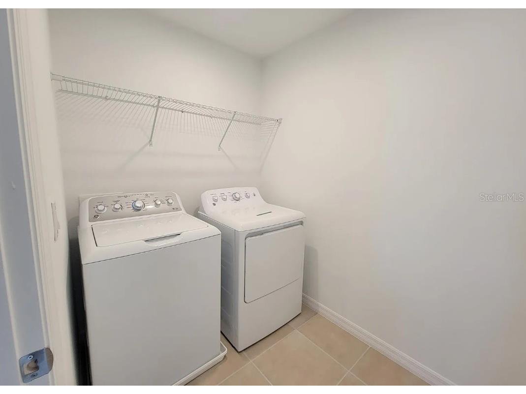 216 Aquamarine Lane Kissimmee FL 34758 O6346081 image2