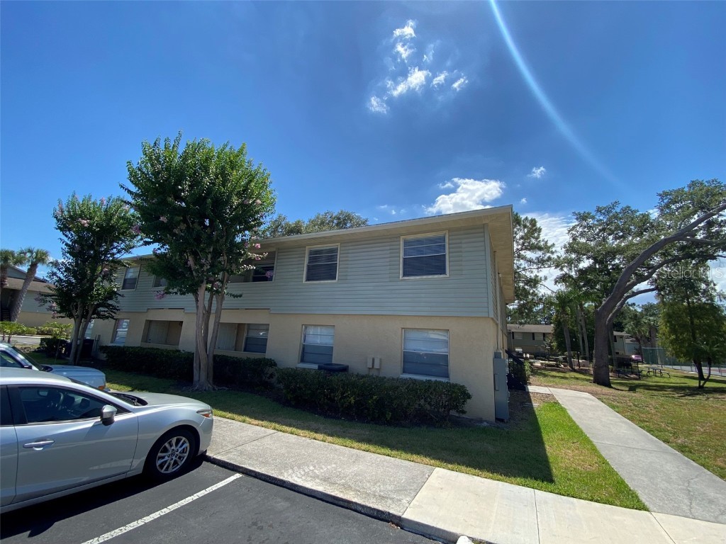 216 Berry Tree Place #216 Brandon FL 33510 T3541779 image1