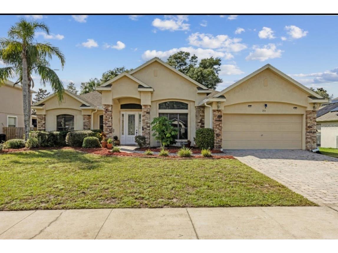 216 Blue Crystal Drive Deland FL 32720 V4945301 image1