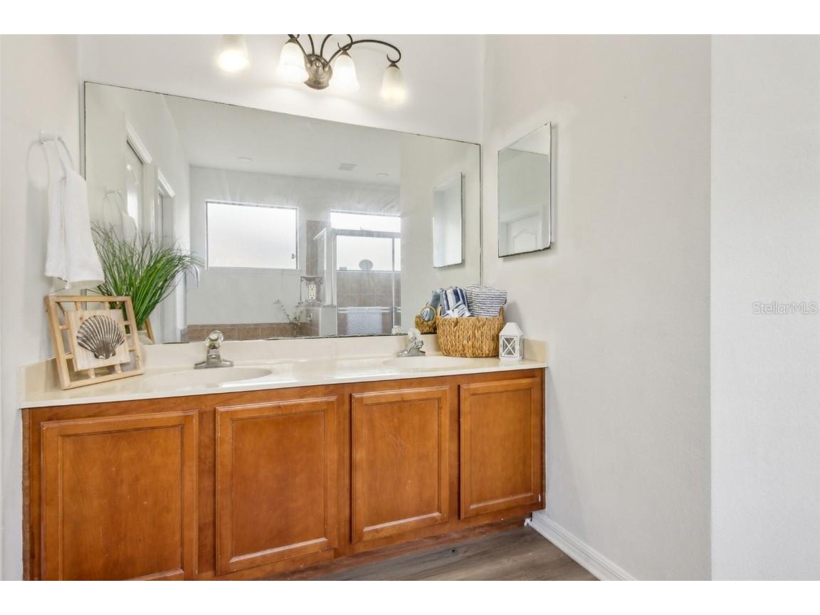 216 Blue Crystal Drive Deland FL 32720 V4945301 image33