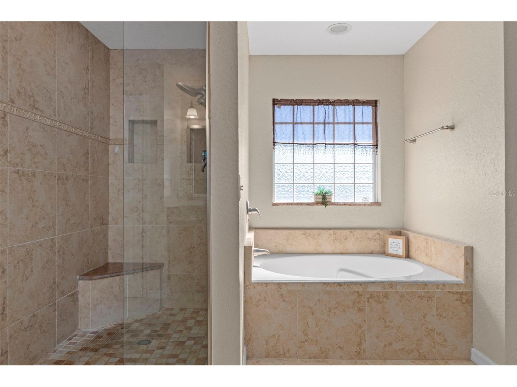 216 Cobblestone Drive Spring Hill FL 34606 W7882930 image27