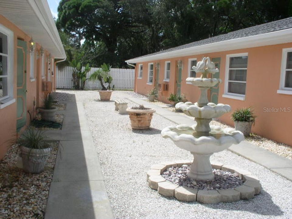 216 Colonia Lane E Nokomis FL 34275 A4618028 image1