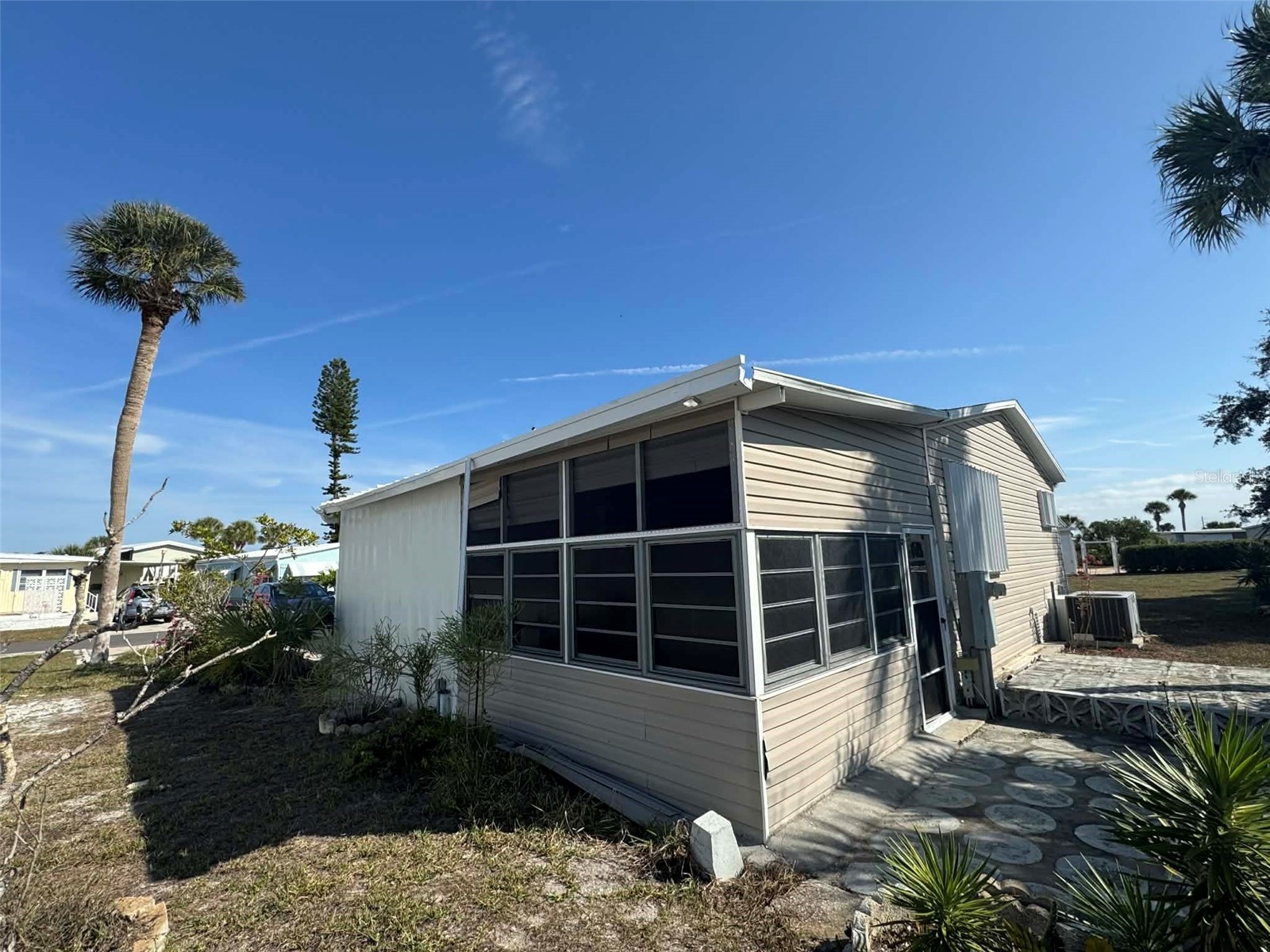 216 Como Drive Venice FL 34285 A4687355 image8