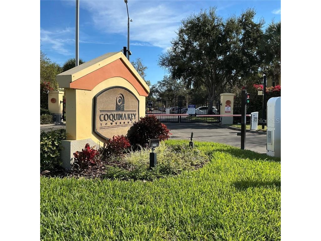 216 Coquina Bay Dr Drive Saint Petersburg FL 33705 N6141764 image1