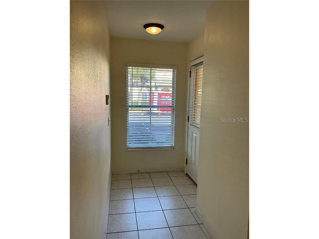 216 Coquina Bay Dr Drive Saint Petersburg FL 33705 N6141764 image4