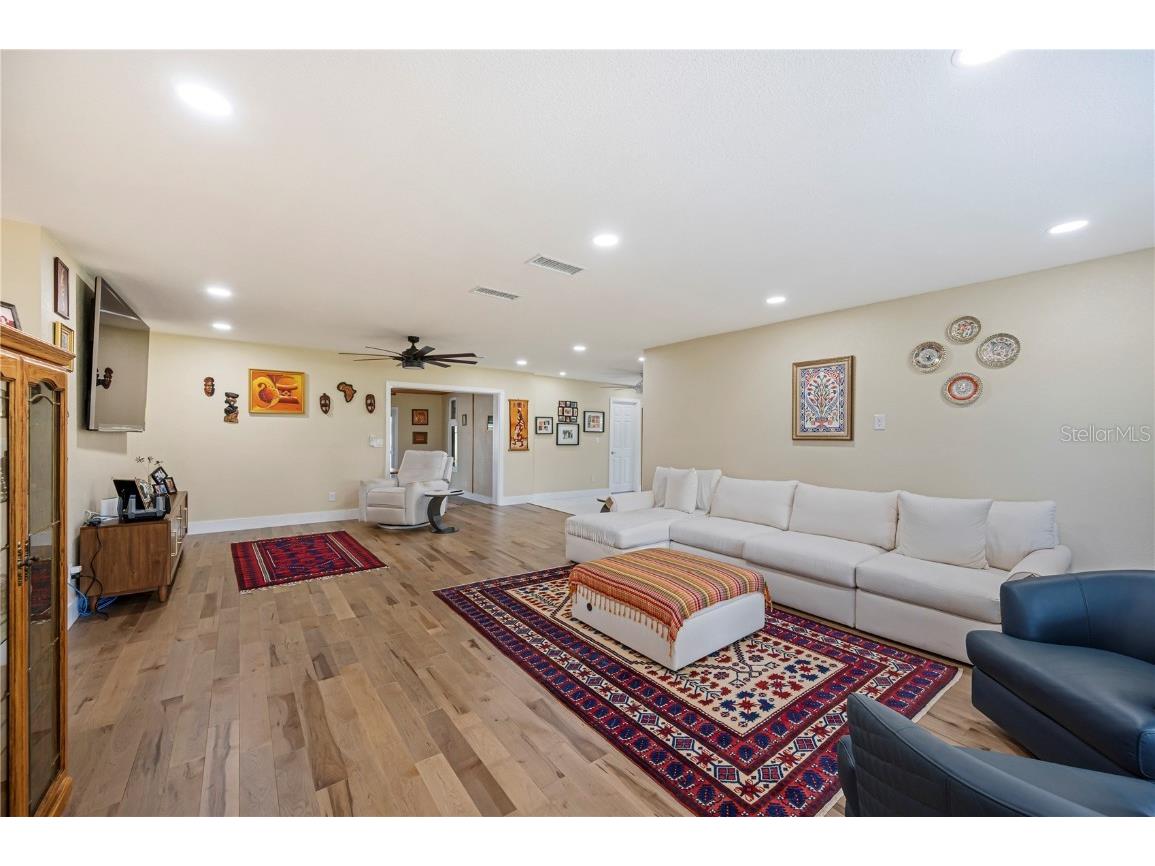 216 Corbett Road Lithia FL 33547 L4956483 image11