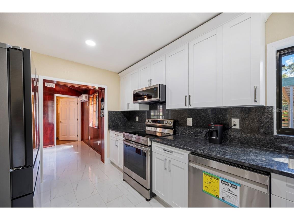 216 Corbett Road Lithia FL 33547 L4956483 image17