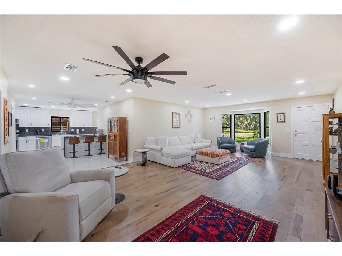 216 Corbett Road Lithia FL 33547 L4956483 image9