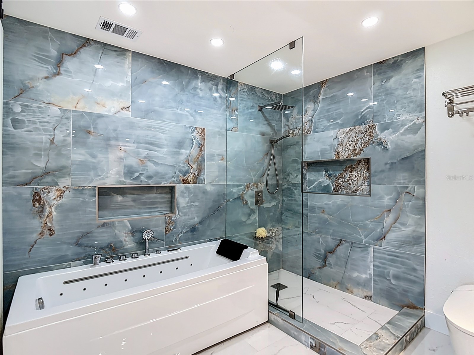 216 Corbett Road Lithia FL 33547 TB8492033 image14