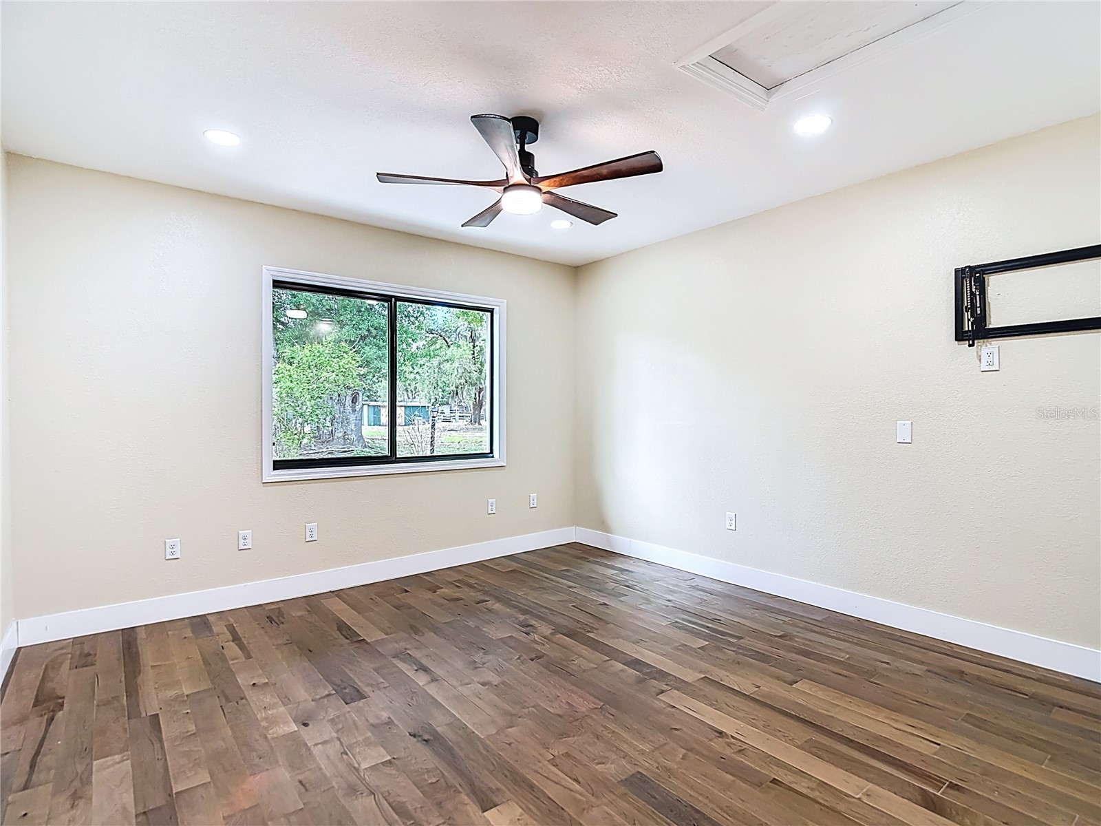 216 Corbett Road Lithia FL 33547 TB8492033 image52