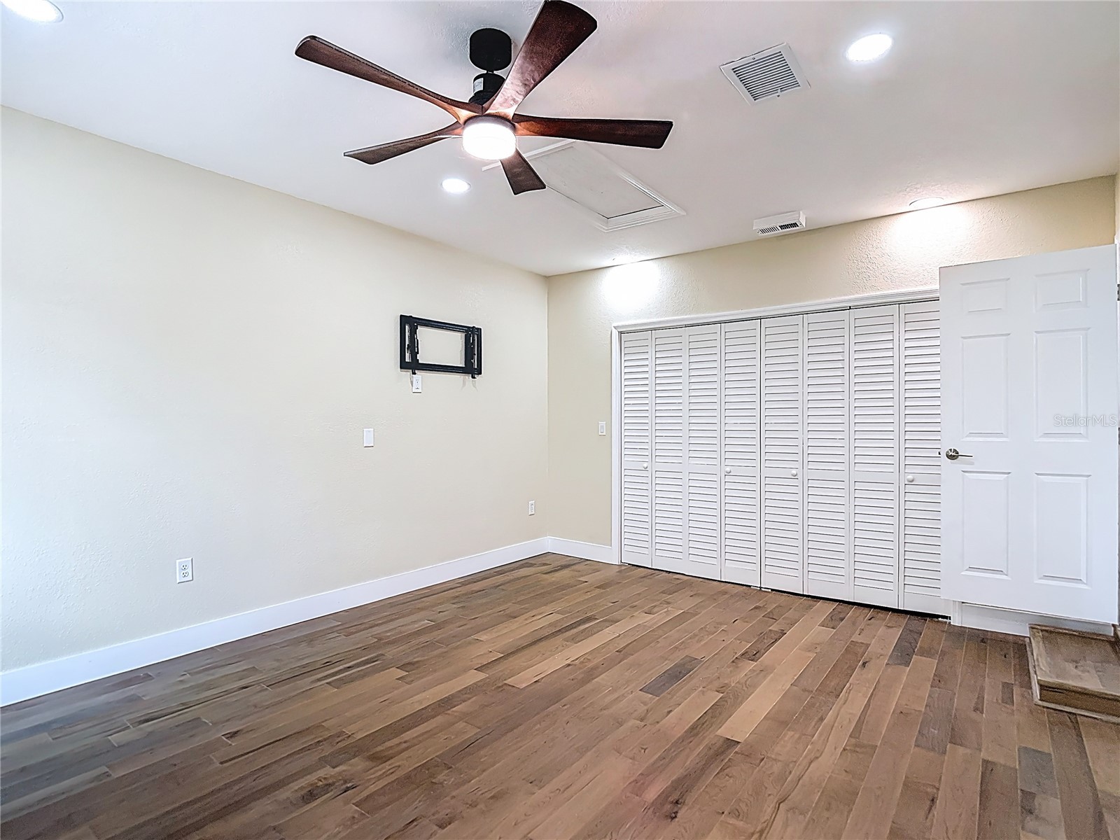 216 Corbett Road Lithia FL 33547 TB8492033 image53