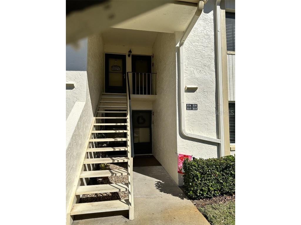 216 Cypress Court #128 Oldsmar FL 34677 U8232323 image1