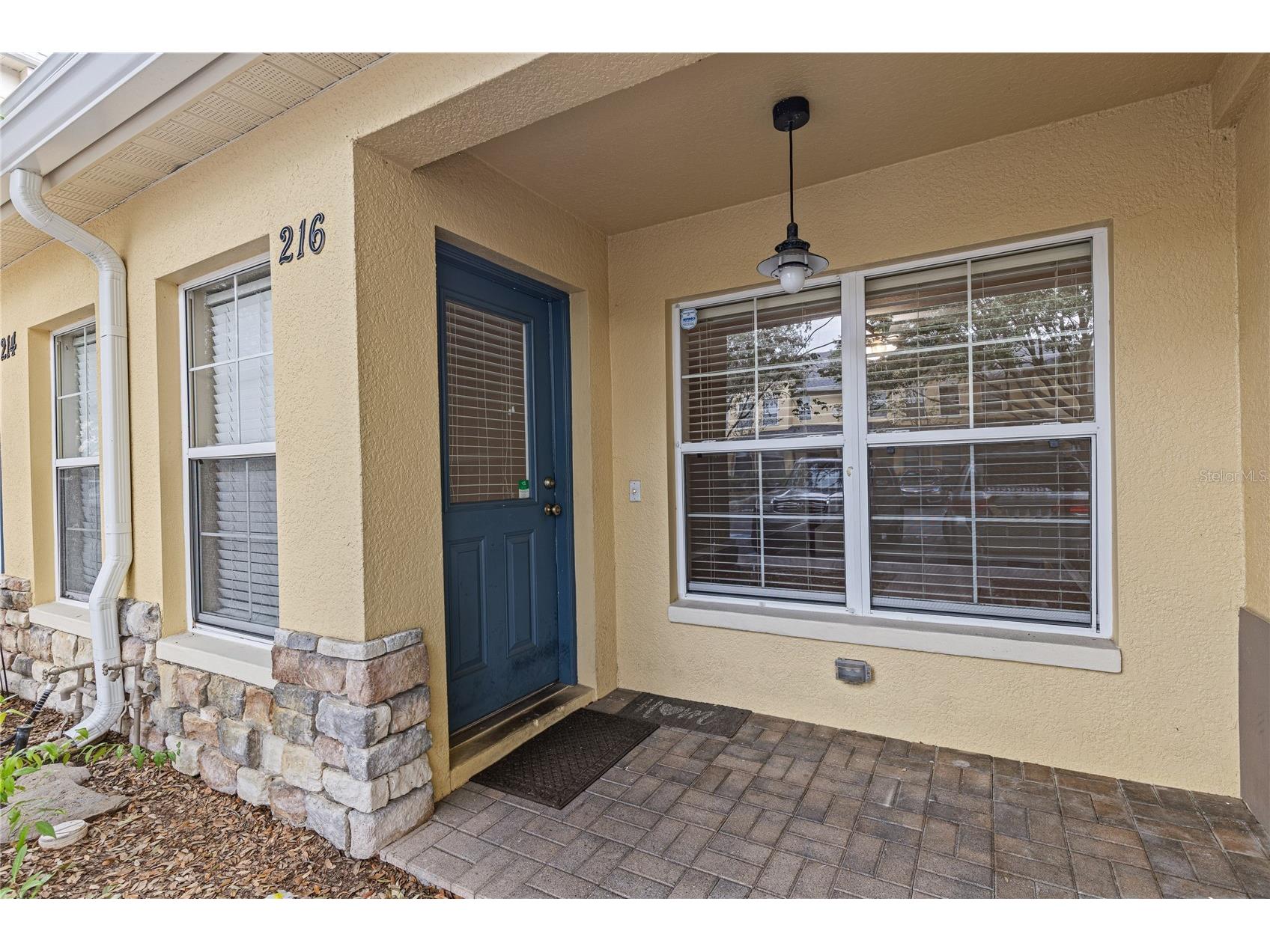 216 Dragons Fire Place Valrico FL 33594 TB8530628 image2