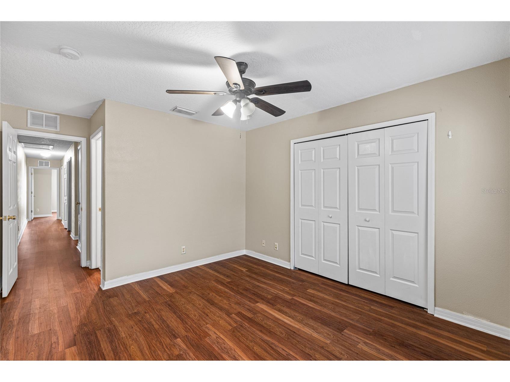216 Dragons Fire Place Valrico FL 33594 TB8530628 image21