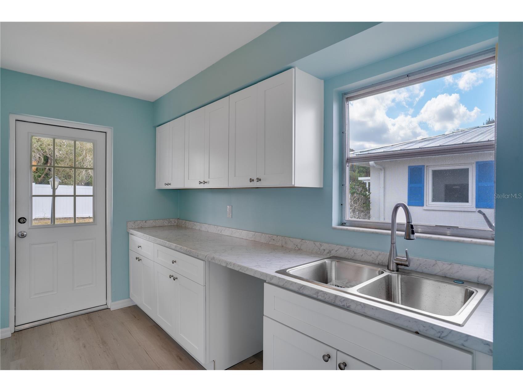 216 Fair Winds Drive #216 Nokomis FL 34275 TB8483450 image10
