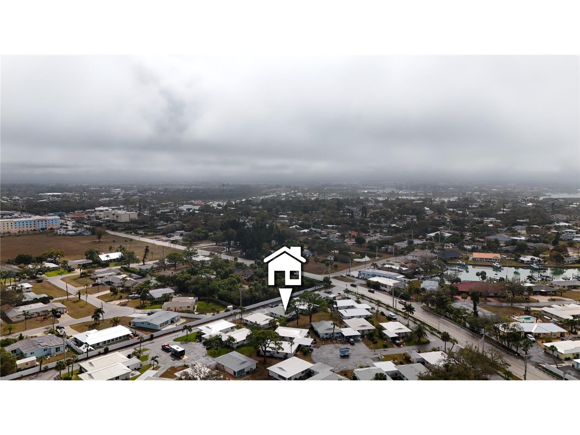216 Fair Winds Drive #216 Nokomis FL 34275 TB8483450 image32