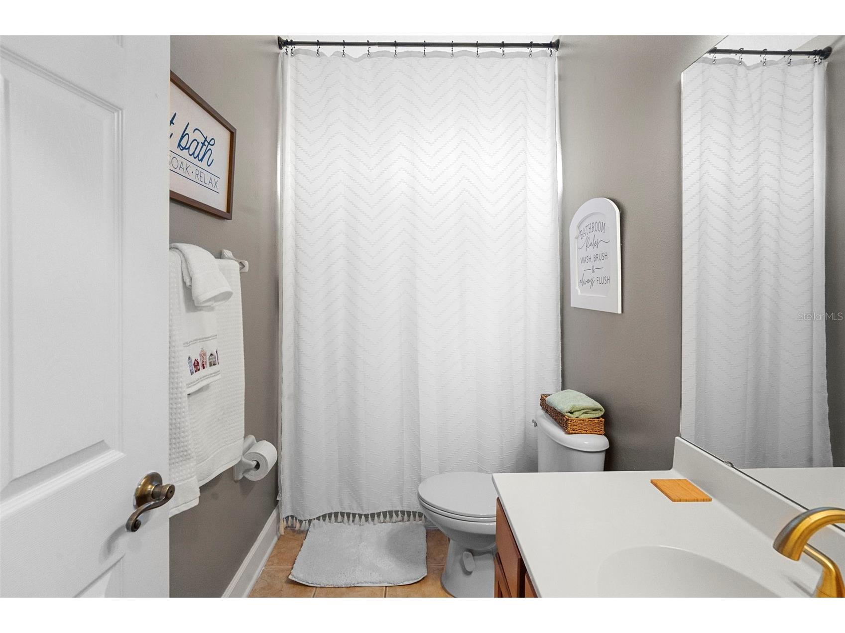 216 Foxglove Way Deland FL 32724 V4946750 image32