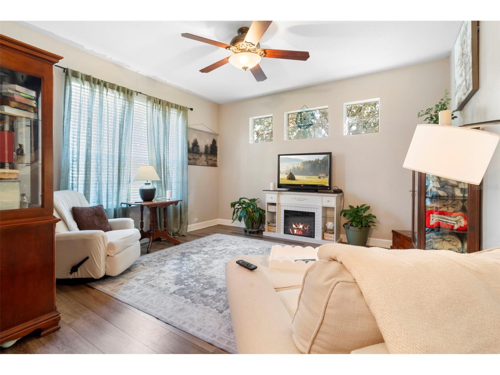 216 Foxglove Way Deland FL 32724 V4946750 image9