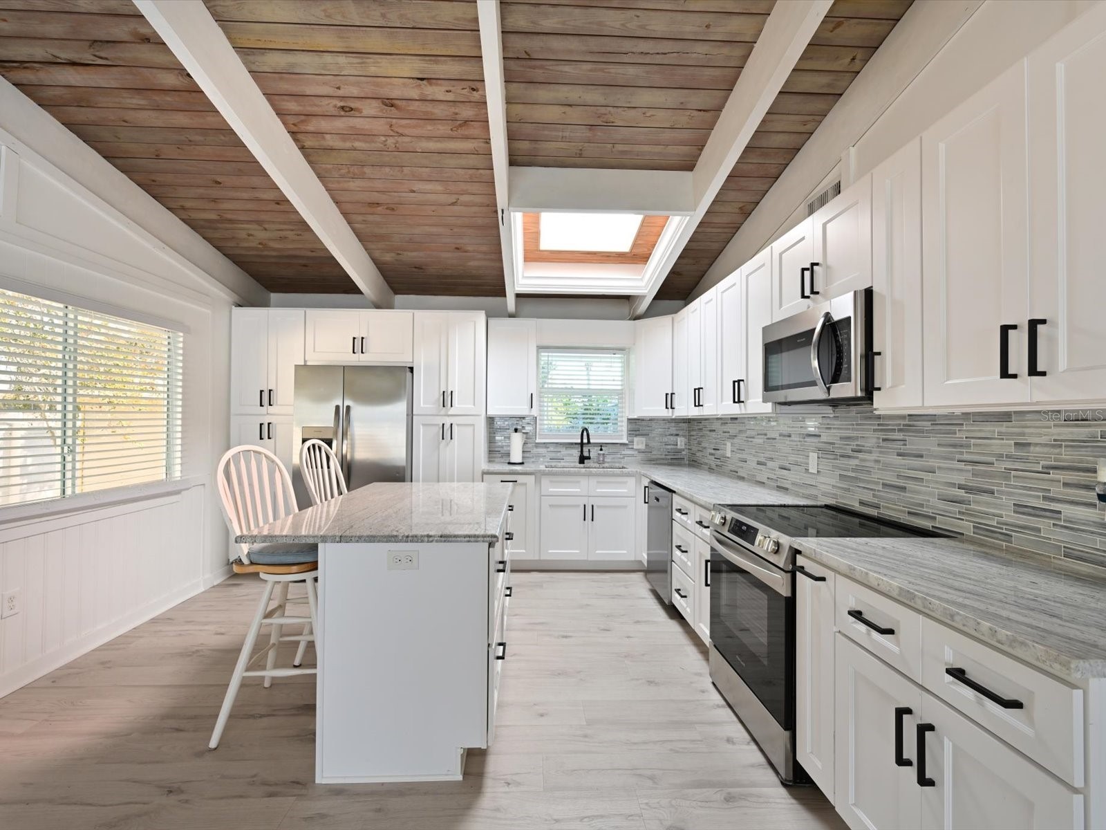 216 Gladiolus Street Anna Maria FL 34216 A4682103 image2