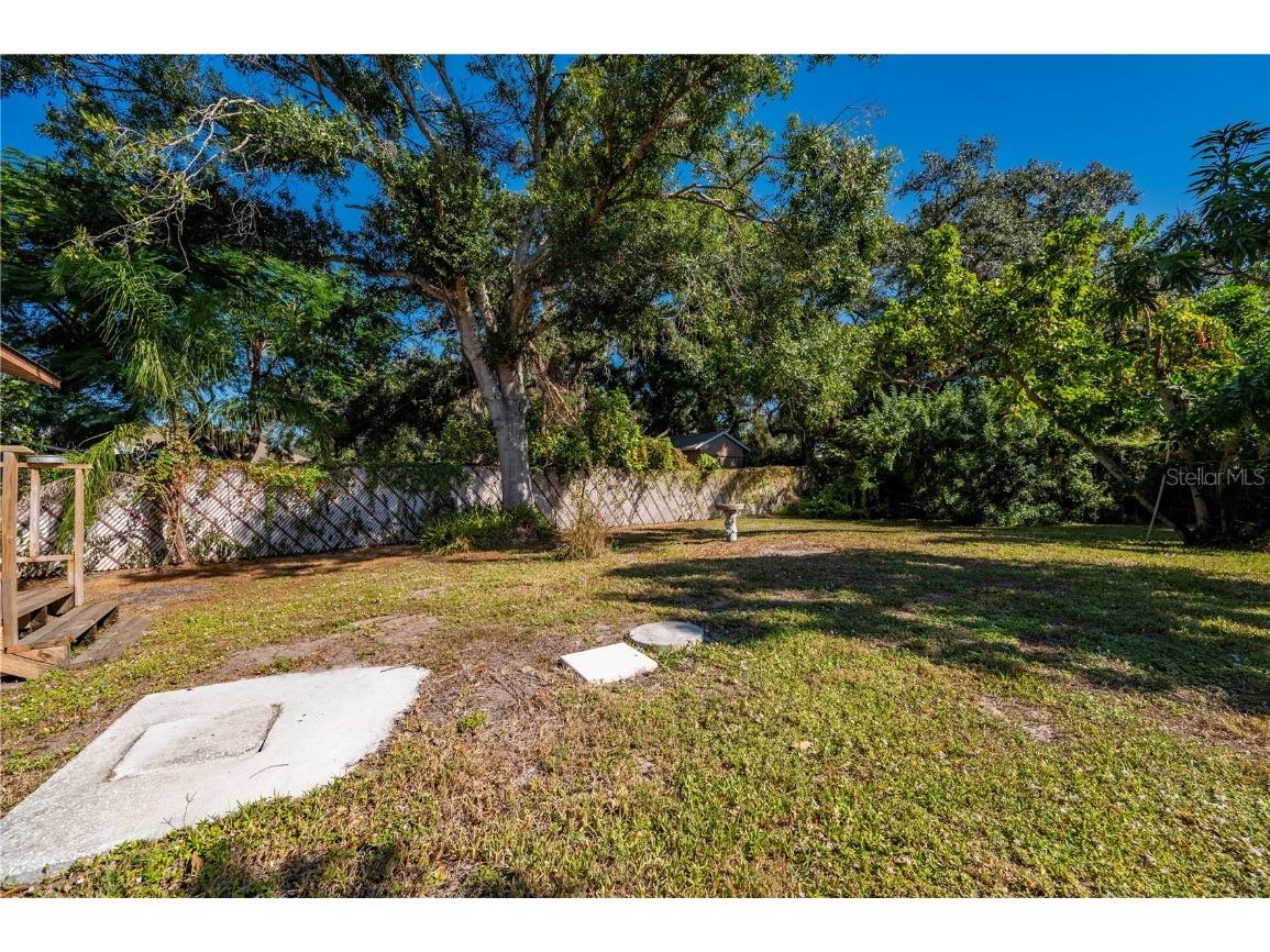 216 Glenwood Avenue Osprey FL 34229 A4673441 image24